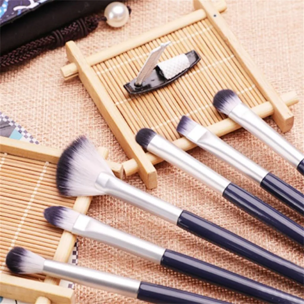 10pcs Makeup Sub Set Wooden Handle Loose Powder Brush Blush Eyeshadow Brush Complete Set
