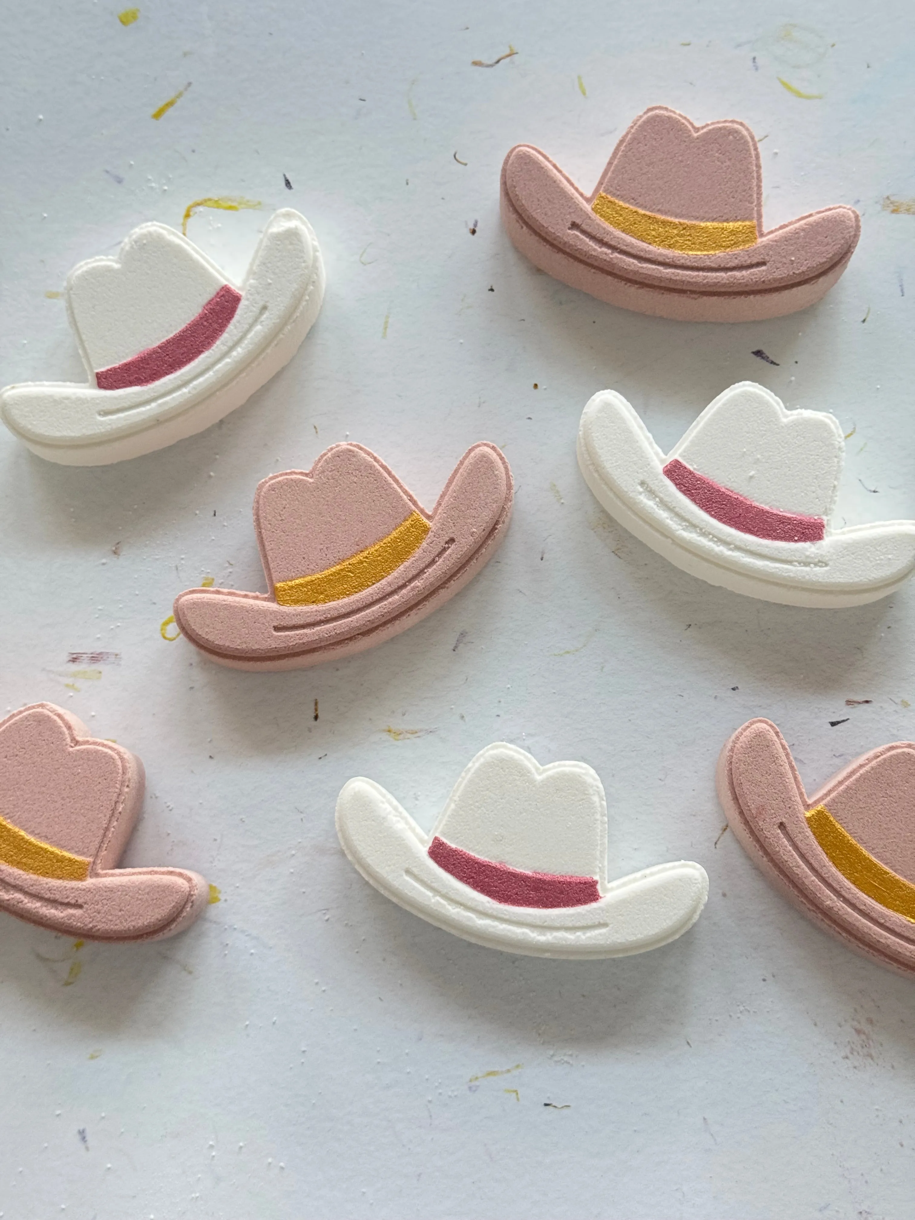 ARTISAN BATH BOMB