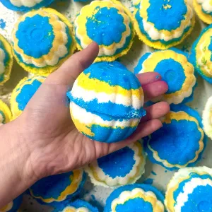 Coco Cabana Bath Bomb
