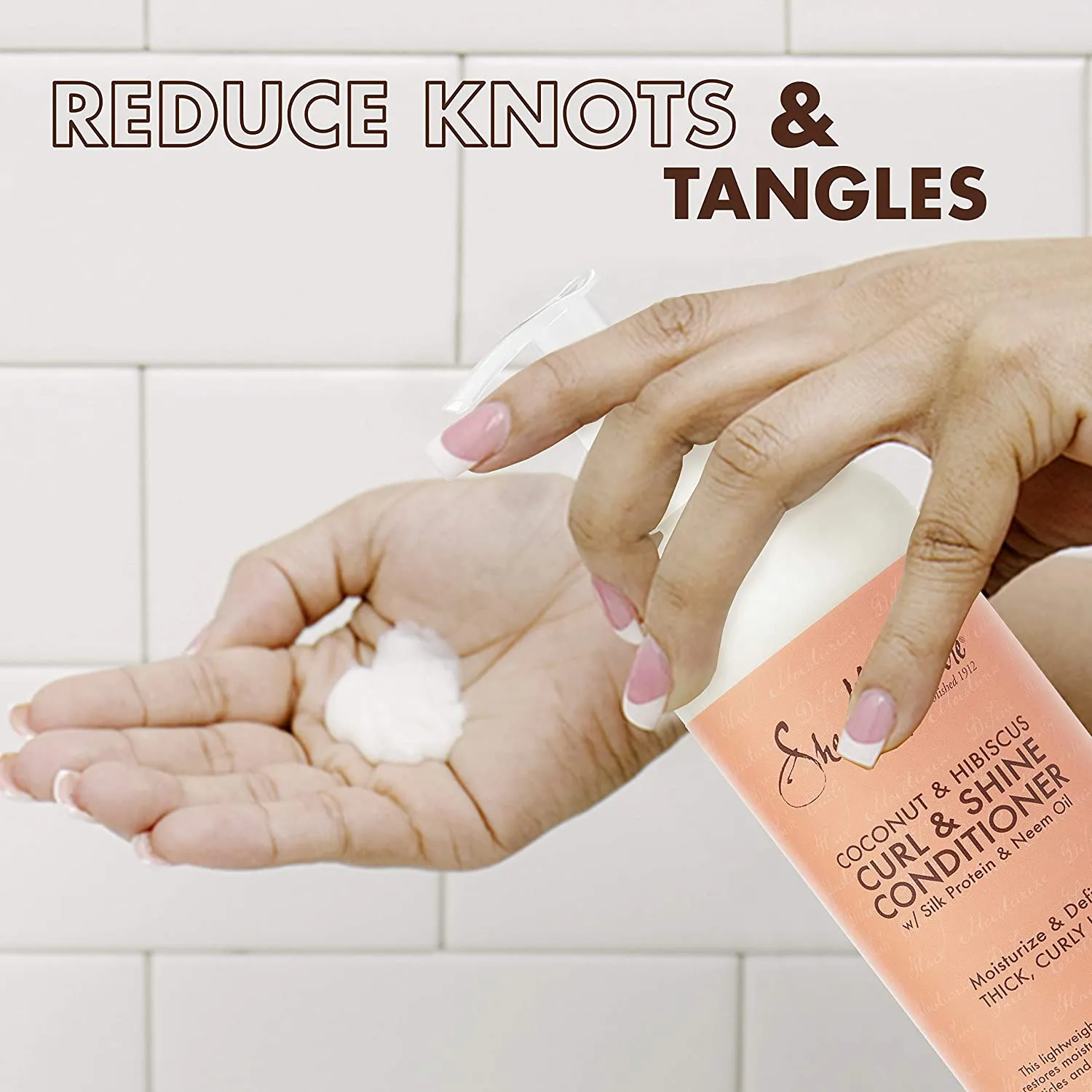 COCONUT & HIBISCUS SHAMPOO 24 floz (Thailand)