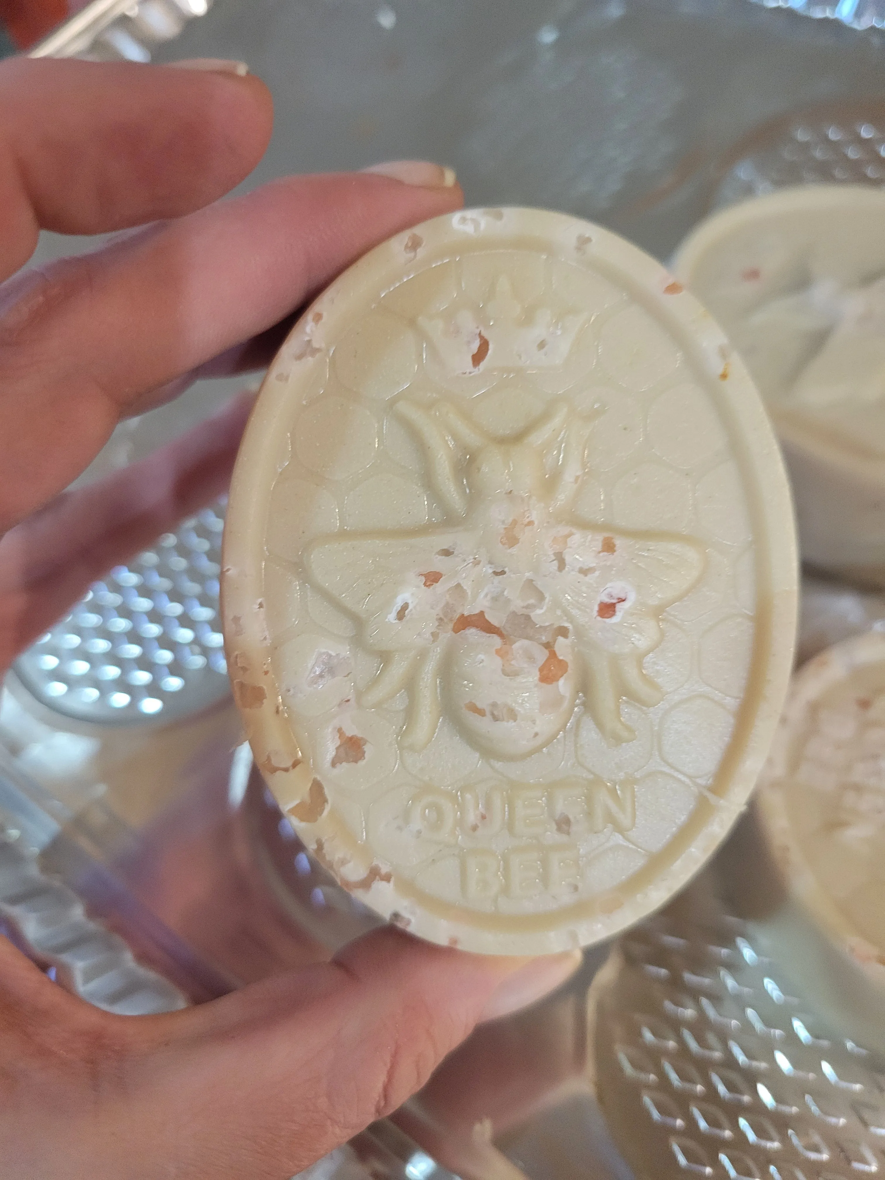 Colloidal Oatmeal & Raw Honey Himalayan Salt Scrub Soaps that help  Eczema, Psoriasis & Acne