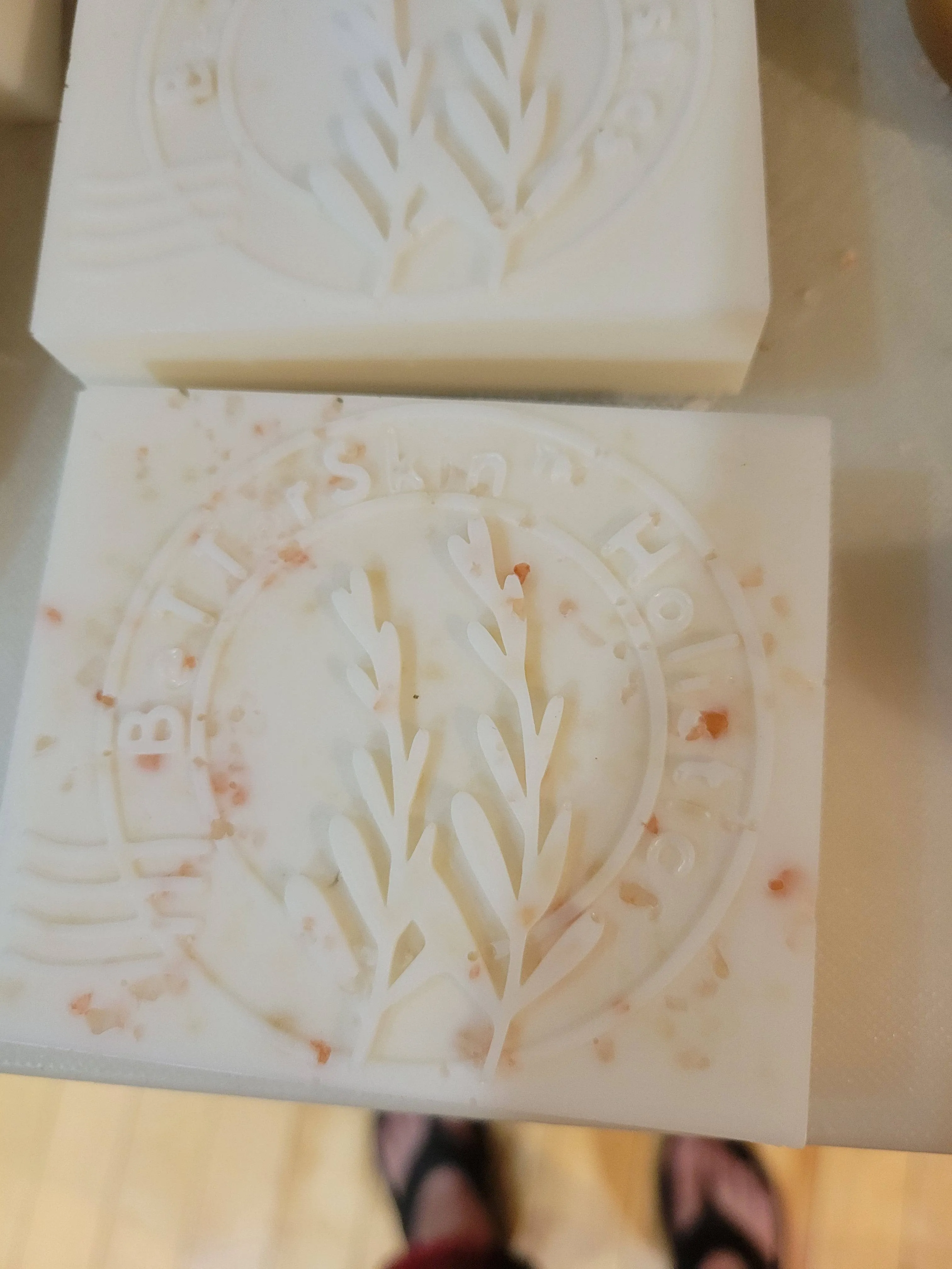 Colloidal Oatmeal & Raw Honey Himalayan Salt Scrub Soaps that help  Eczema, Psoriasis & Acne
