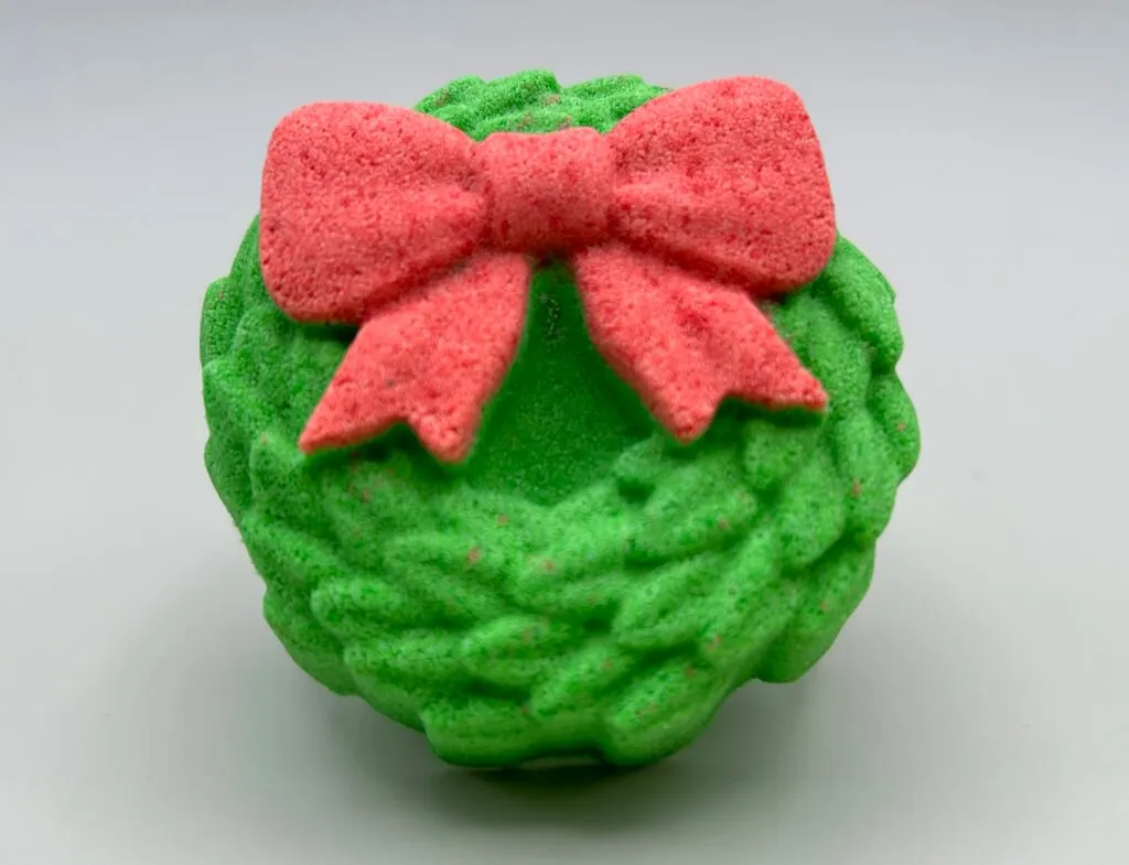 Holiday Wreath Kids Bath Bomb with Christmas Squishy Toy Inside