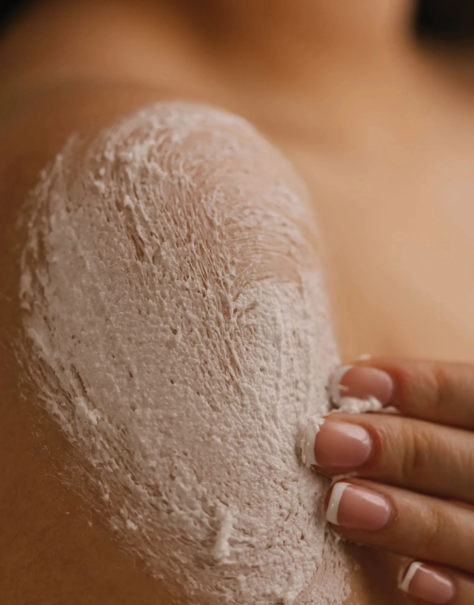 Santal 24 Body Scrub