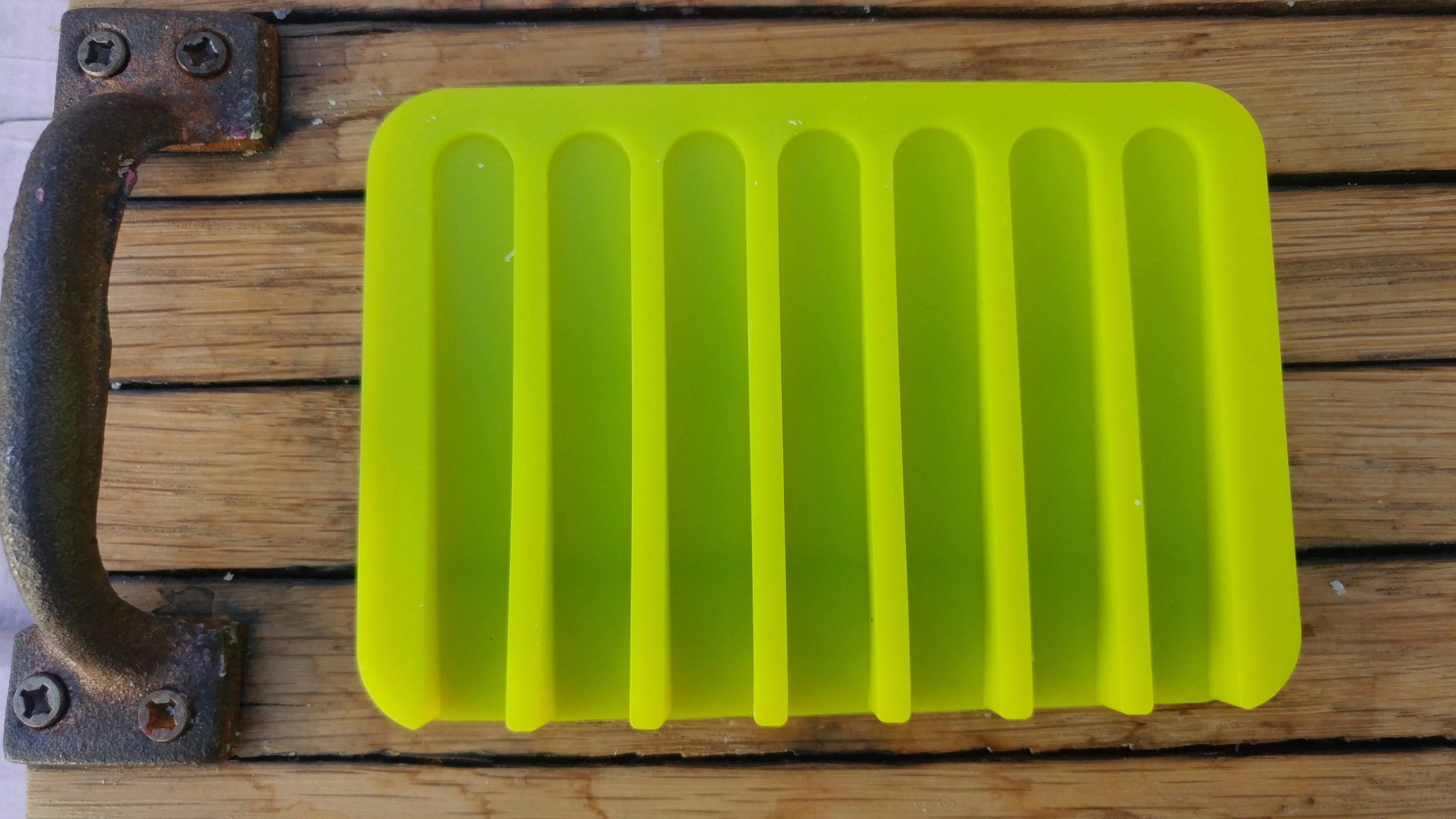 silicone soap dish
