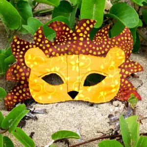 xS Lion - mask & tail